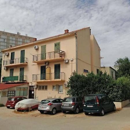 سبليت Apartment Niva المظهر الخارجي الصورة